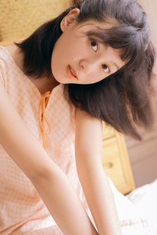 丰满又大又圆美乳