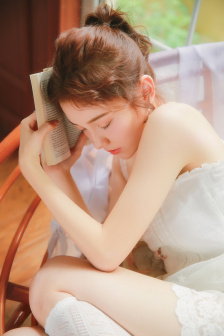 大战尼姑在线观看免费播放电影